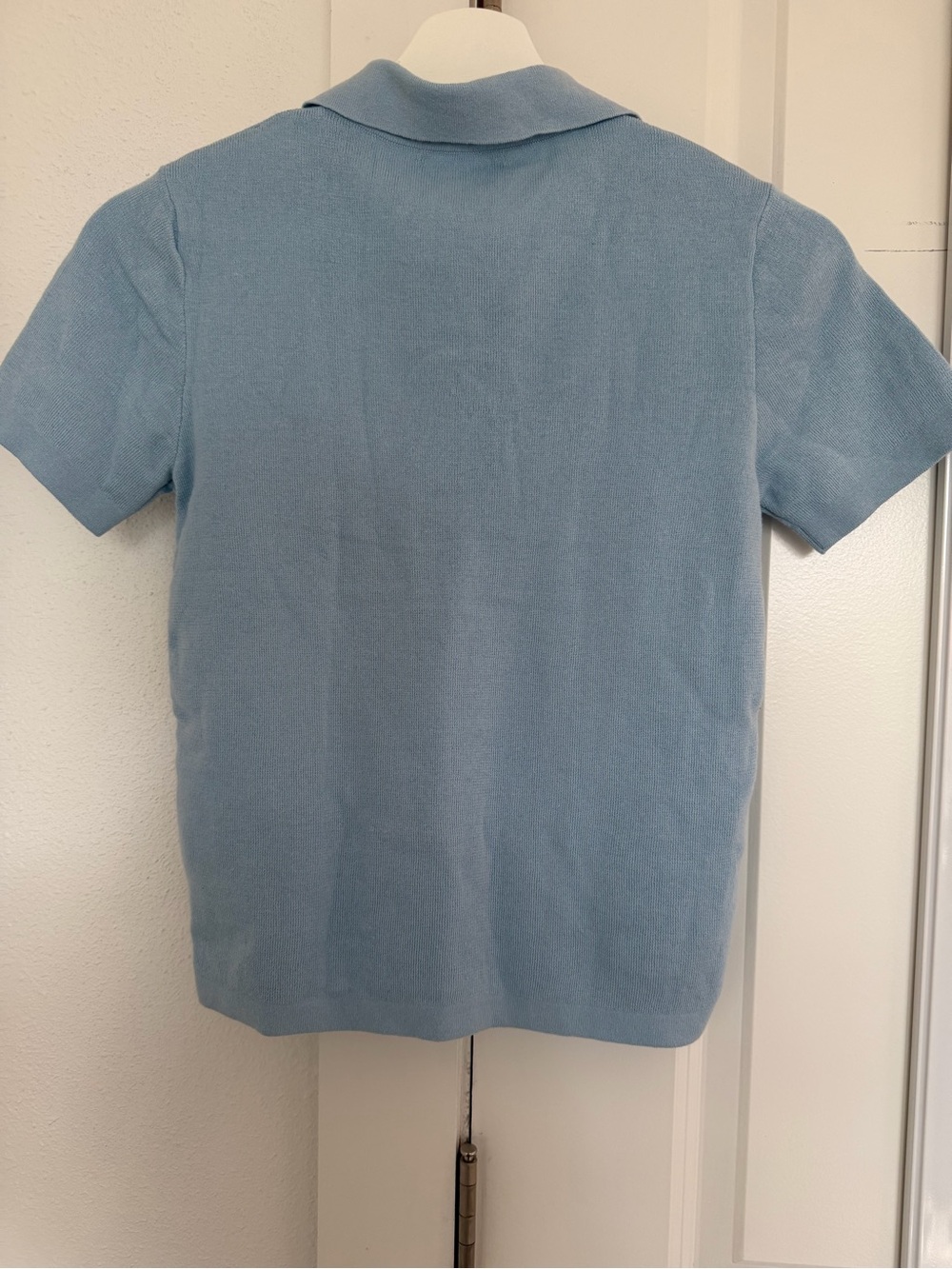 Brandy Melville Baby Blue Top - Picture 2 of 4